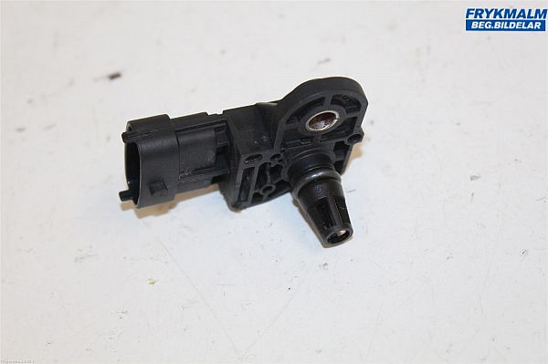 common rail (Injectie) / Verstuiver Brug FORD MONDEO IV (BA7)