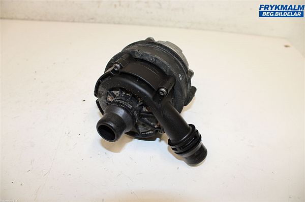 Water pump BMW 4 Coupe (F32, F82)