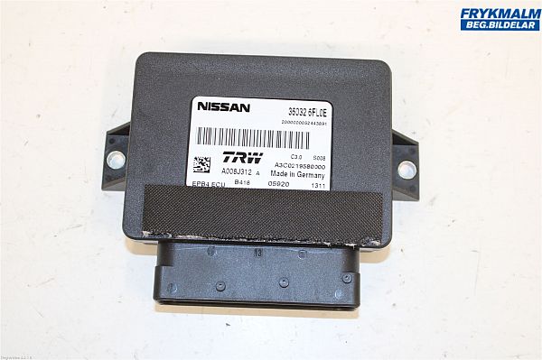 Parkeringsbremsemodul / styrboks (EPB) NISSAN QASHQAI II SUV (J11, J11_)
