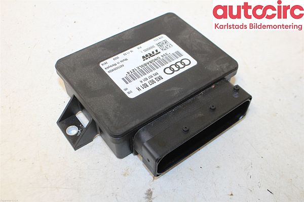 Parkeringsbremsemodul / styrboks (EPB) AUDI A4 Avant (8K5, B8)