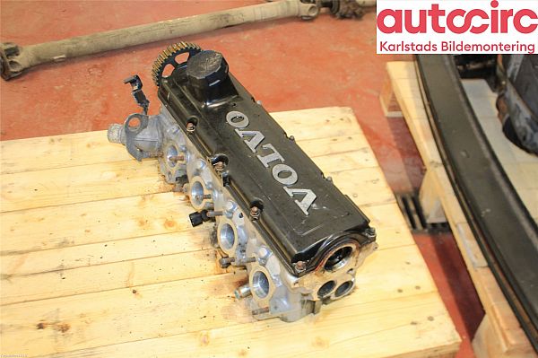 Cylinder head VOLVO 940 Mk II Estate (945)