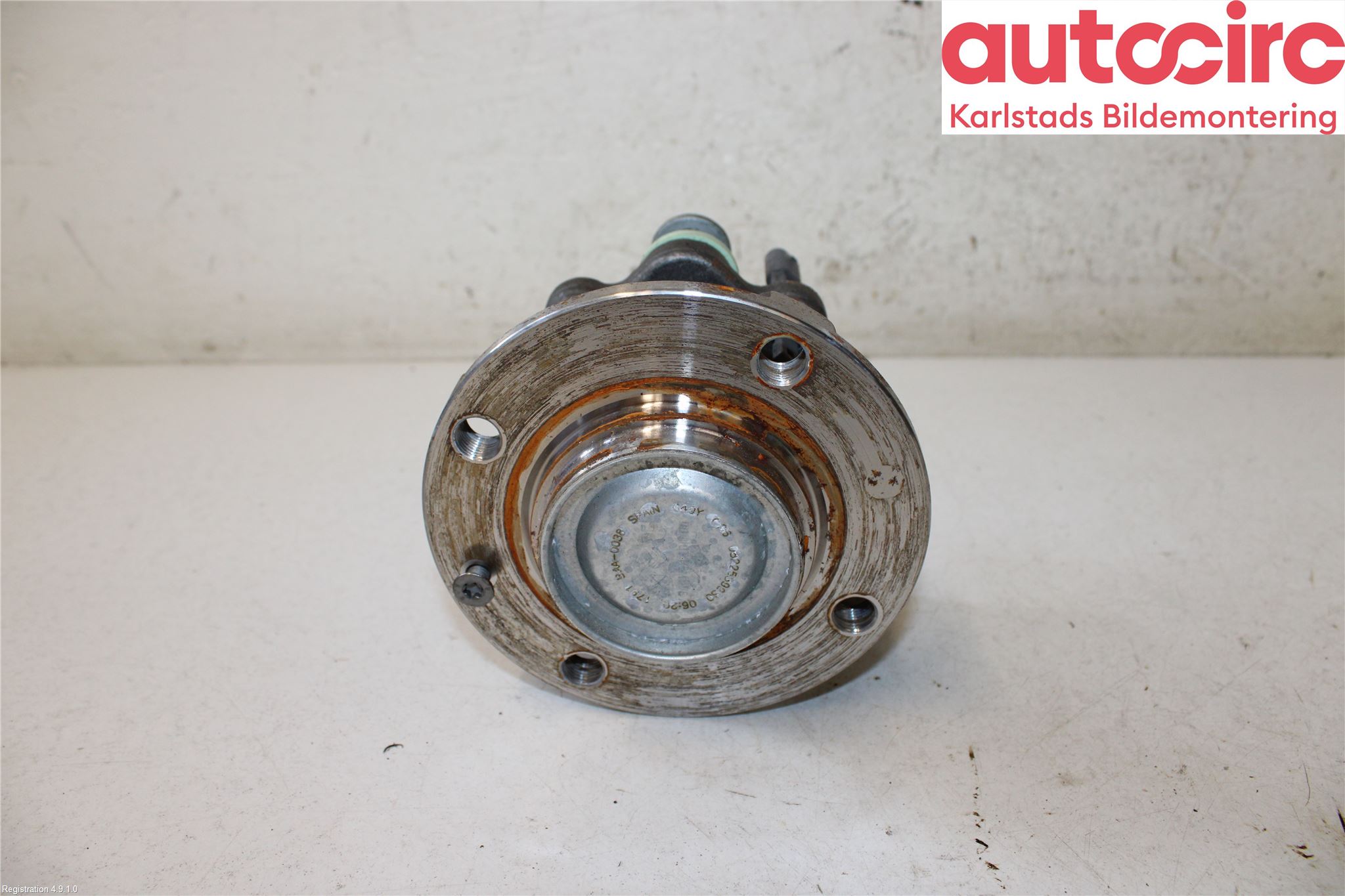 9822539980: Spindle - rear, Rear hub, Handle - exterior