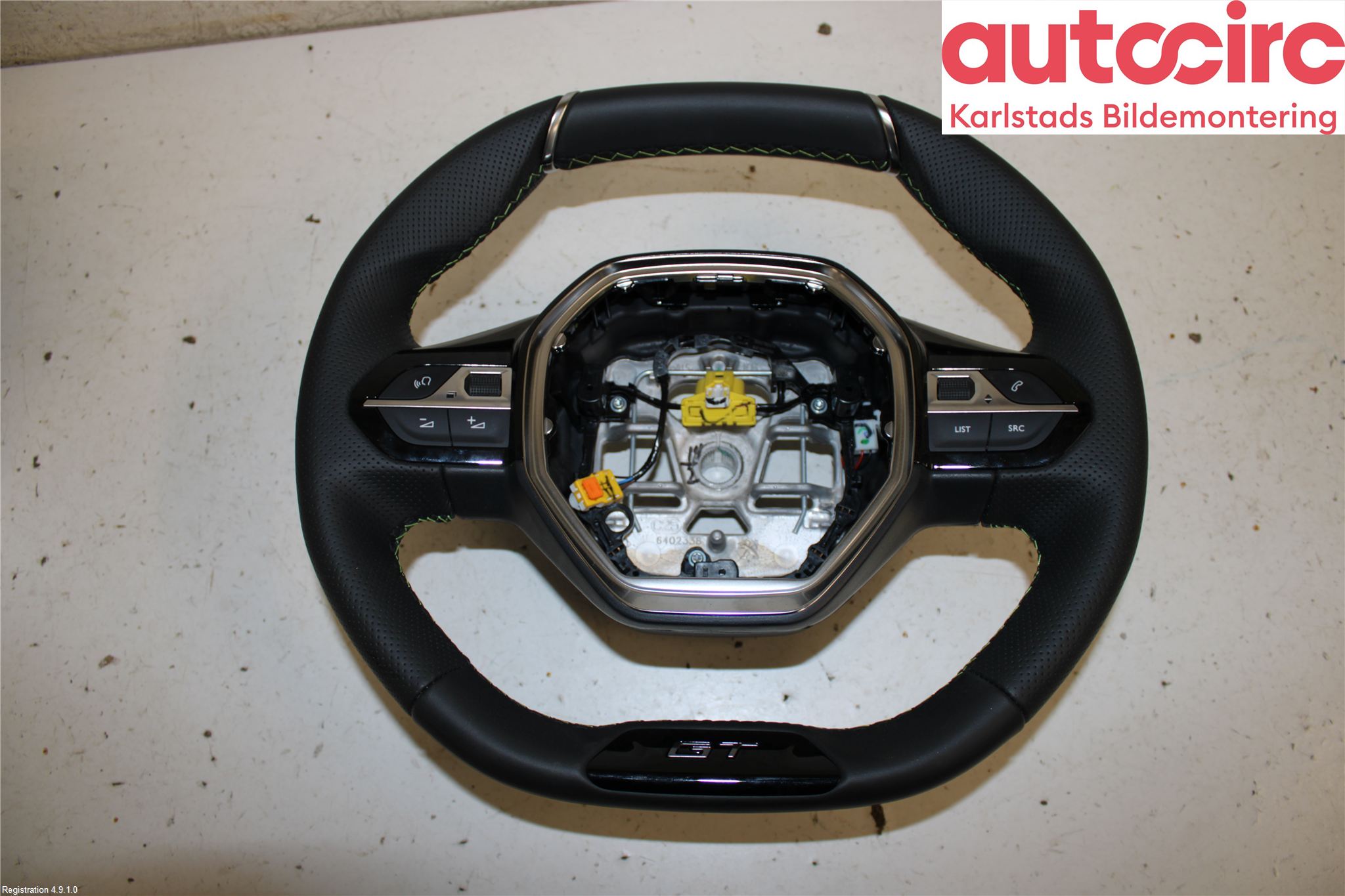 Peugeot 2008 II (UD_, US_, UY_, UJ_, UR_, UC_) Steering wheel