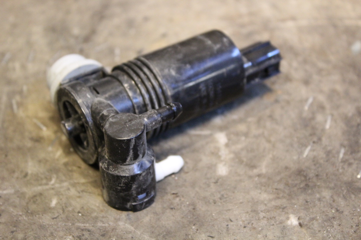 1026810001 : Sprinklermotor og Vandpumpe - Autoparts24