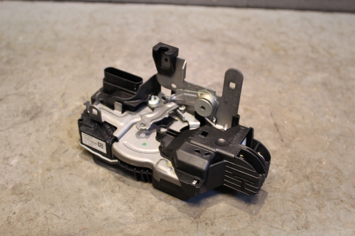 933380-110 : Türschloss - Autoparts24
