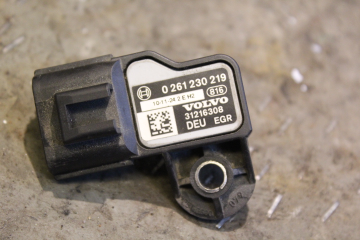 Pressure regulator VOLVO S60 II (134)