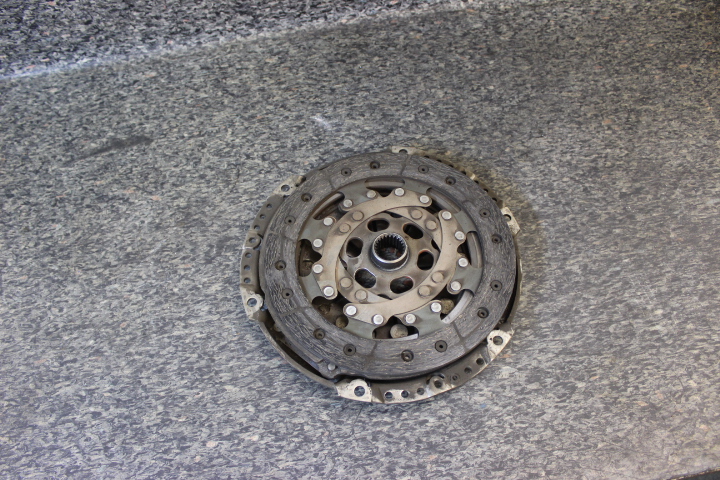 Disque d'embrayage VOLVO S40 II (544)