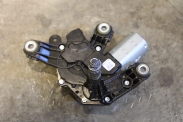 moteur essuie glace arrière DACIA SANDERO II