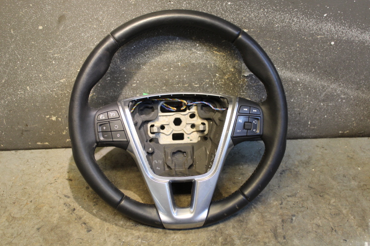 Steering wheel - airbag type (airbag not included) VOLVO V60 I (155, 157)