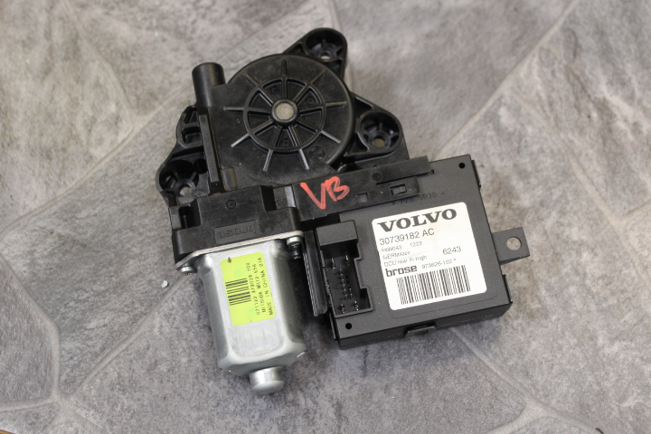 Fensterhebermotor VOLVO V50 (545)
