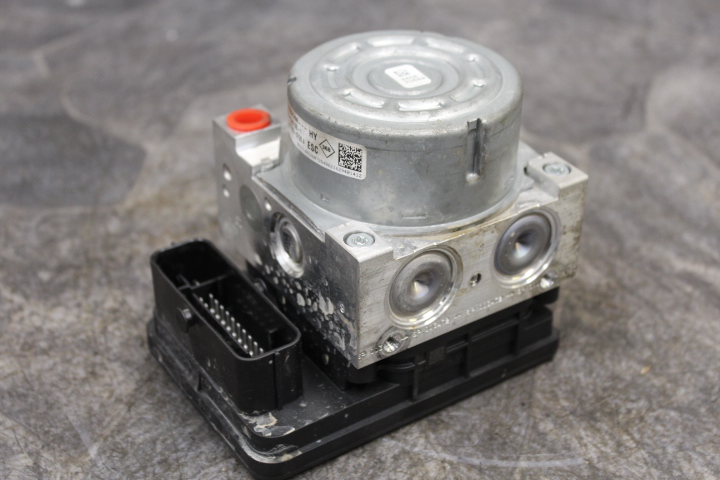 476609440R : ABS Pumpe - Autoparts24