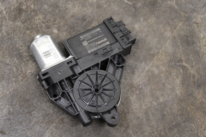 Portierruitmotor VOLVO V60 II (225, 227)