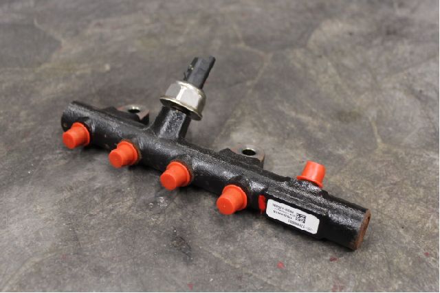 175210651R : Hochdruckrail und Einspritzdüse - Autoparts24