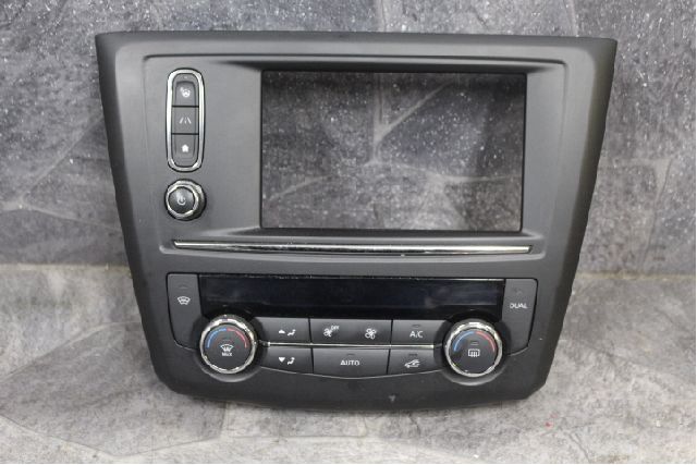 Ac box RENAULT KADJAR (HA_, HL_)