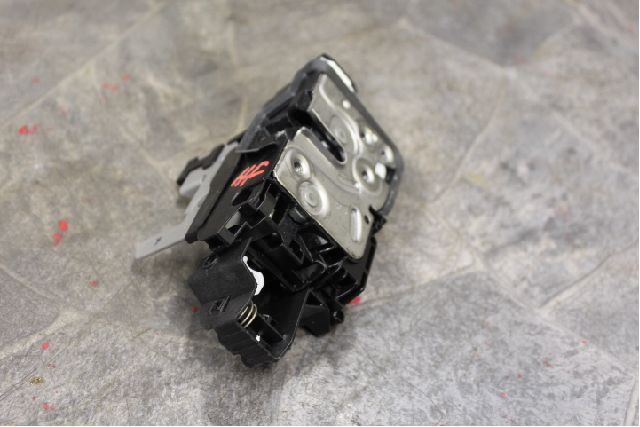 31440390 : Dørlås - Autoparts24