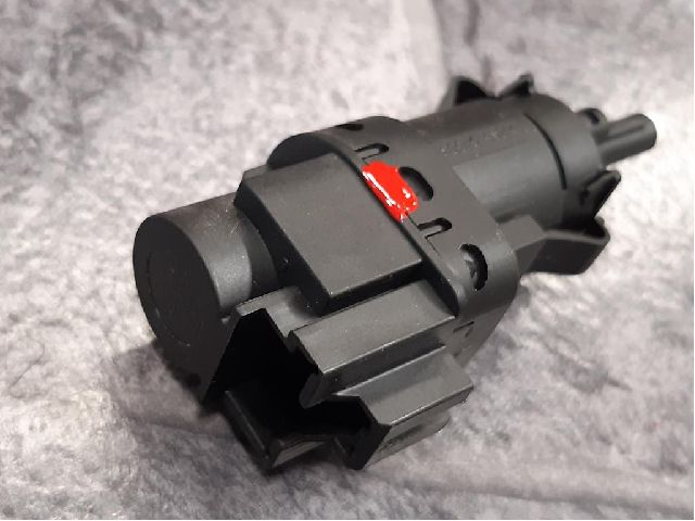 contact feu stop VOLVO S60 II (134)