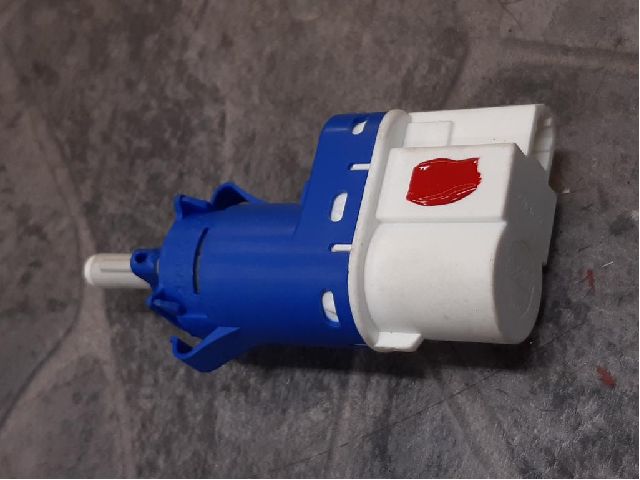 contact feu stop VOLVO S60 II (134)
