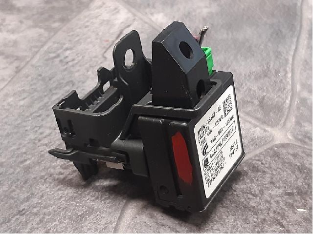 Ratlås VOLVO V40 Hatchback (525, 526)