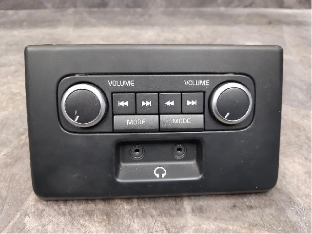 Audio VOLVO V70 III (135)