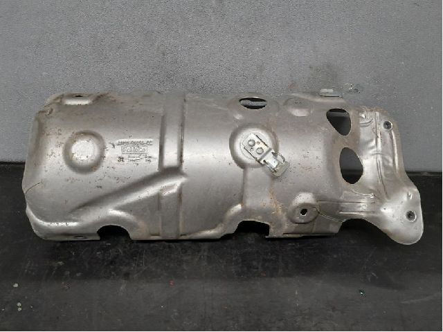 Heat shield VOLVO V60 I (155, 157)