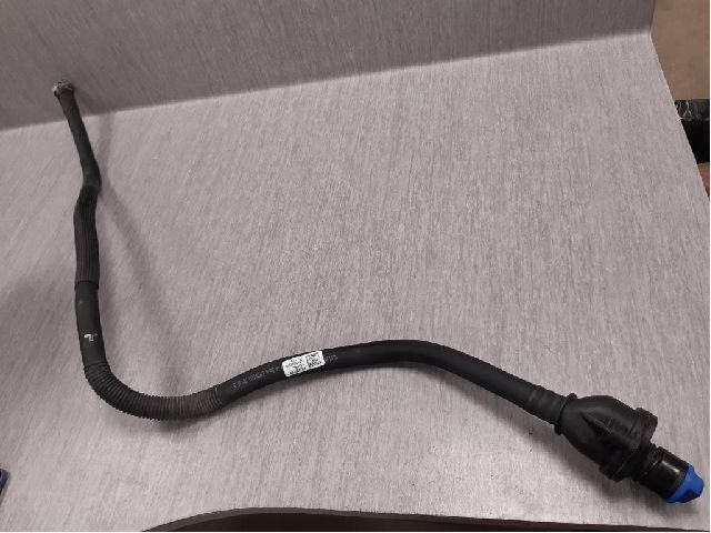 Brandstofpijp / Tankpijp VOLVO XC40 (536)