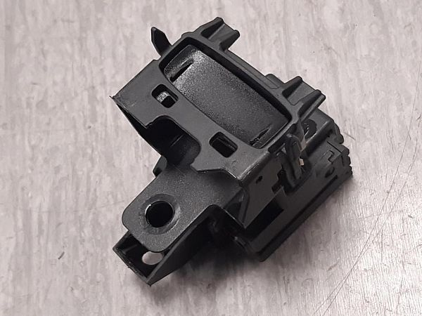 Ratlås VOLVO V40 Hatchback (525, 526)