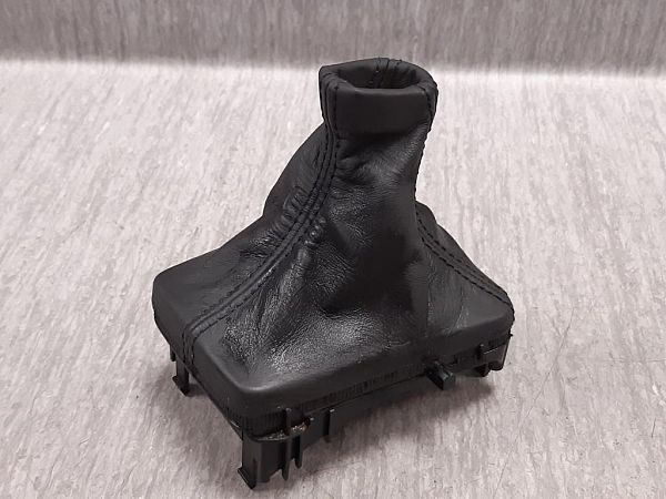 Gear shift VOLVO V60 I (155, 157)