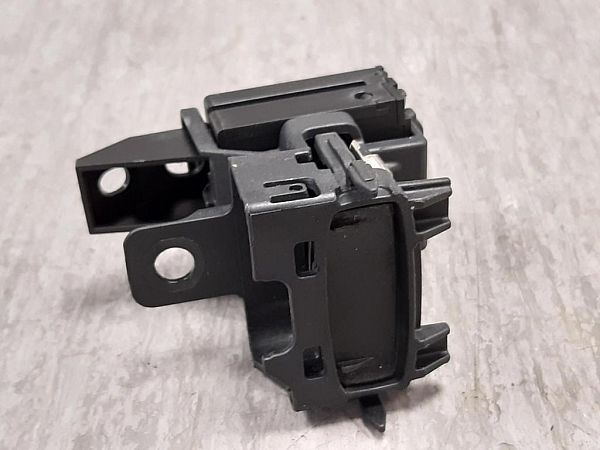 Ratlås VOLVO V40 Hatchback (525, 526)