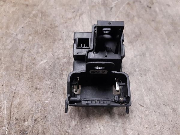 Ratlås VOLVO V40 Hatchback (525, 526)