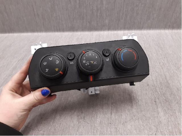 Ac box DACIA SANDERO III