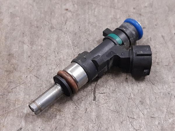 Einspritzdüse RENAULT CAPTUR I (J5_, H5_)