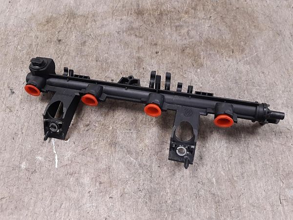 Fuel main line pipe