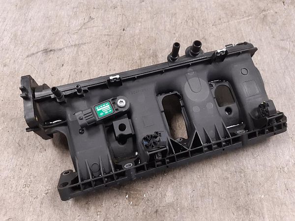 Ansaugkrümmer RENAULT CAPTUR I (J5_, H5_)
