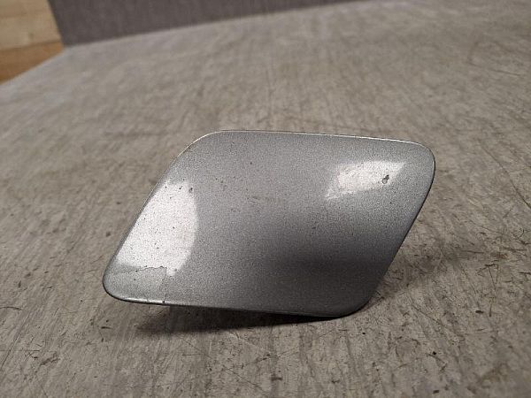 Headlight washer spray nozzle cover