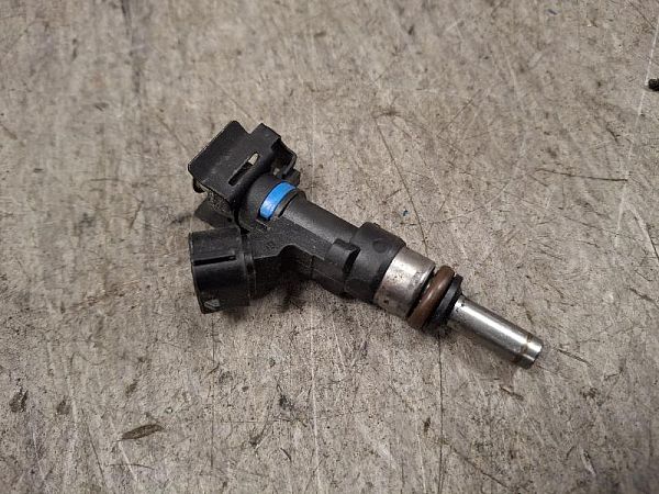 Einspritzdüse RENAULT CAPTUR I (J5_, H5_)