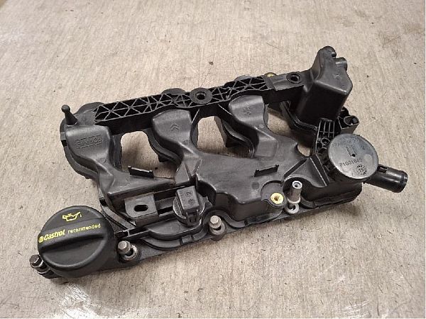 Ford Transit - Pokrywa zaworów Transit - Autoparts24