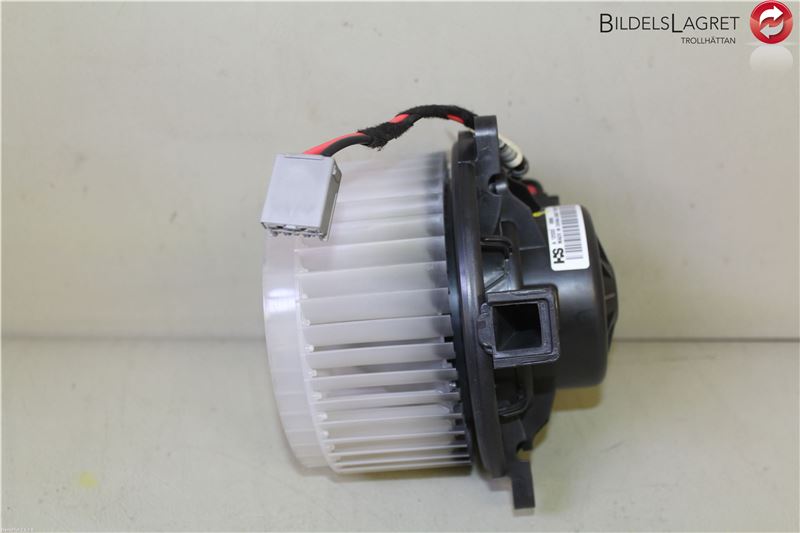 Kachel Ventilatiemotor / aanjager CHEVROLET CRUZE Hatchback (J305)