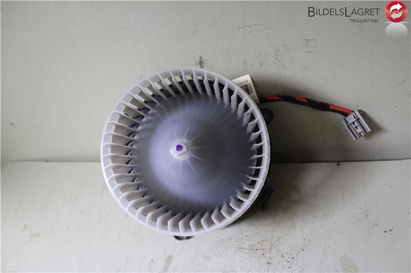 Kachel Ventilatiemotor / aanjager CHEVROLET CRUZE Hatchback (J305)