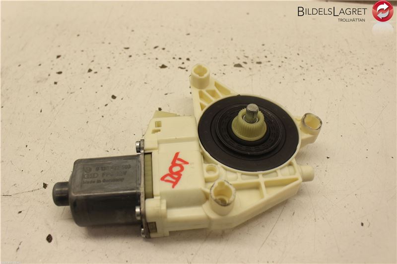 Window regulator motor MERCEDES-BENZ E-CLASS T-Model (S212)