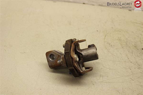 Ratled NISSAN NP300 NAVARA (D40)