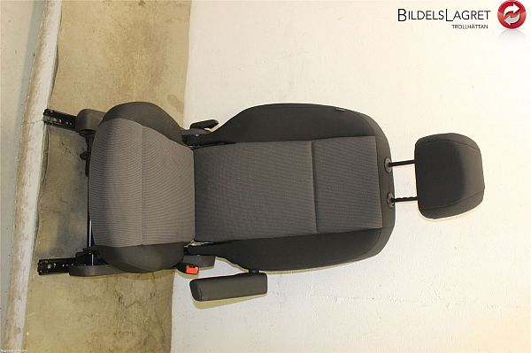 Front seats - 4 doors OPEL COMBO Box Body/Estate (X19)