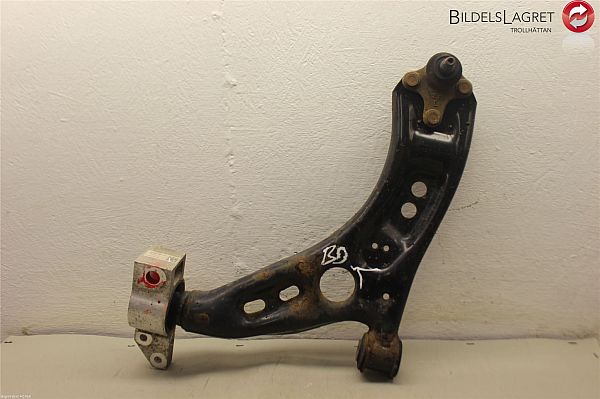 Bærearm forrest nederst SKODA OCTAVIA II Combi (1Z5)
