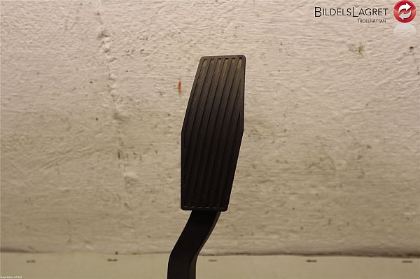 Accelerator pedal OPEL ASTRA H (A04)