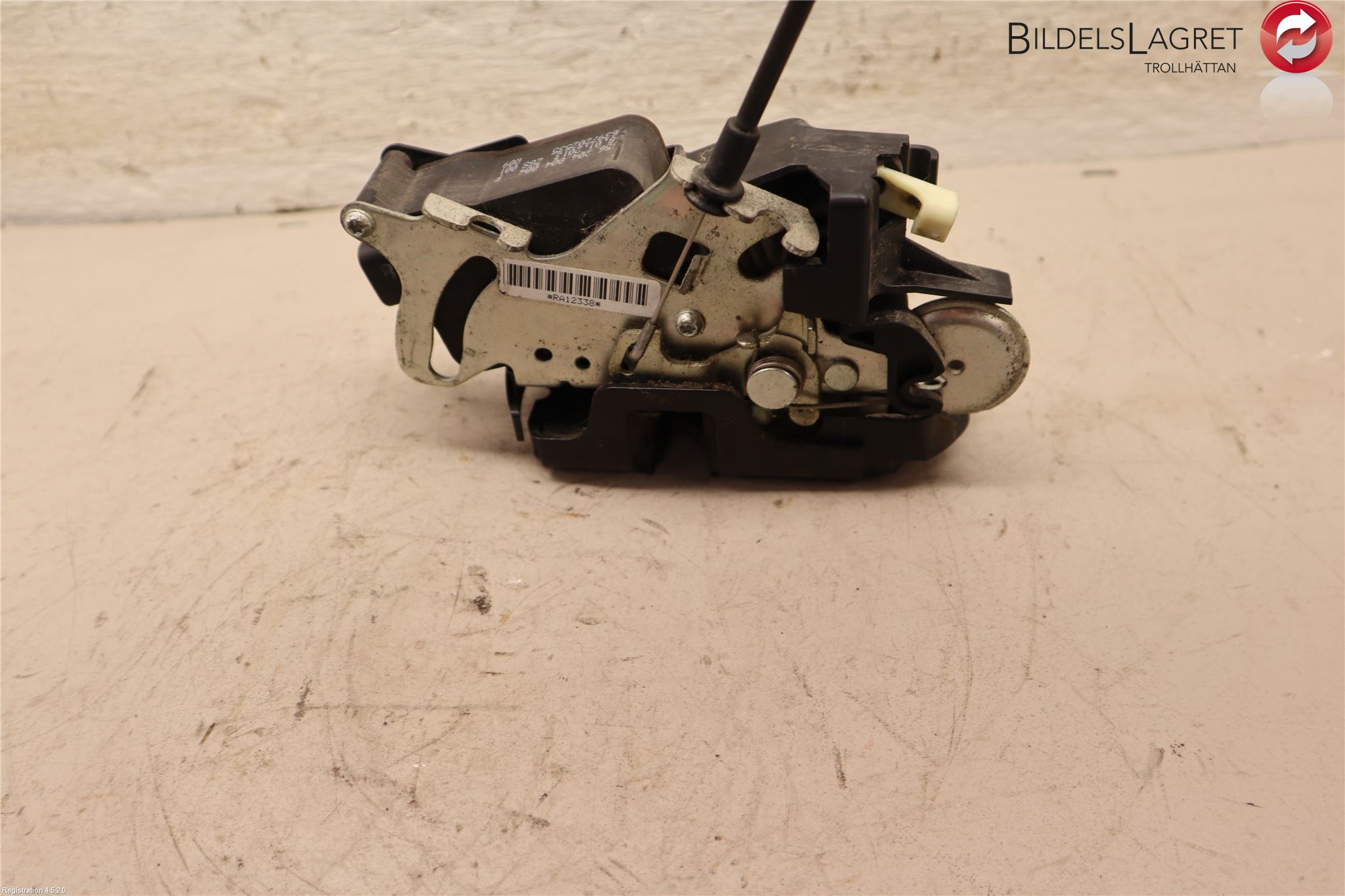 Mercedes-Benz VITO / MIXTO Van (W639) Door lock A2C53090790