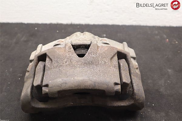 Bremsekaliber - for højre VOLVO V70 III (135)