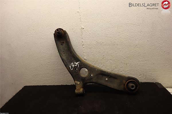 Bærearm forrest nederst HYUNDAI i20 (PB, PBT)