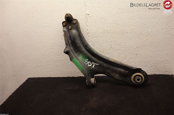 Bærearm forrest nederst RENAULT KANGOO Express (FW0/1_)