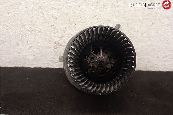 Kachel Ventilatiemotor / aanjager SKODA SUPERB II Estate (3T5)