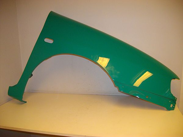 Front wing right VW POLO Estate (6V5)
