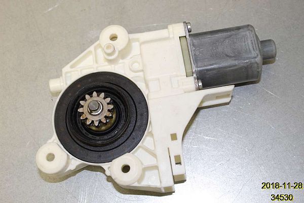 Window regulator motor FORD FOCUS II Station Wagon (DA_, FFS, DS)